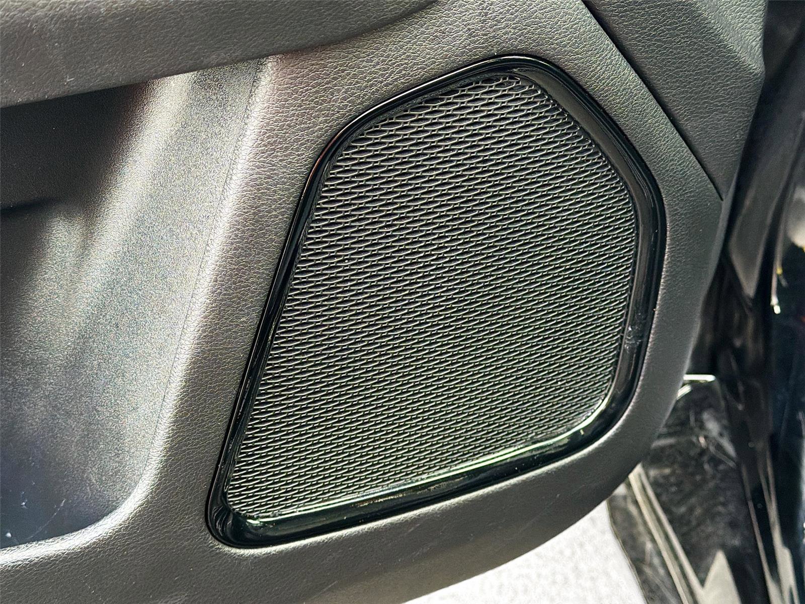 Used 2025 Jeep Compass Limited w/ Elite Group image 20