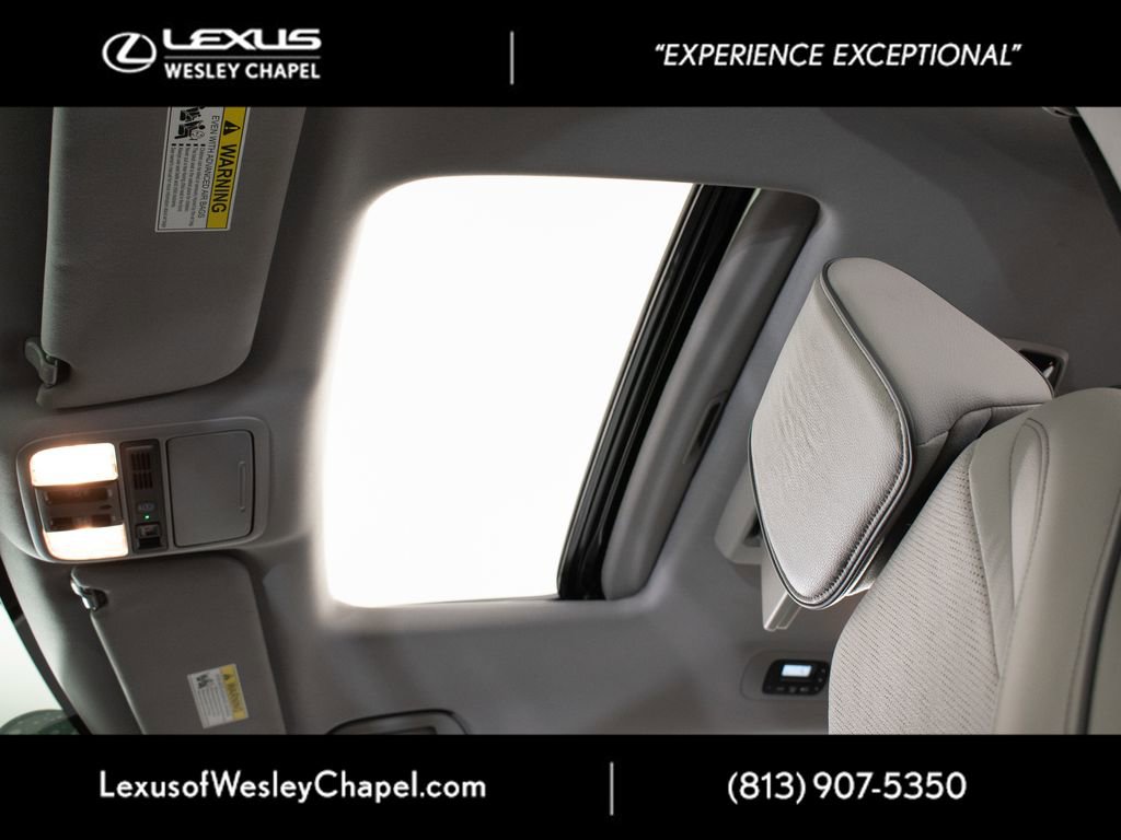 Used 2023 Honda Odyssey Elite image 41