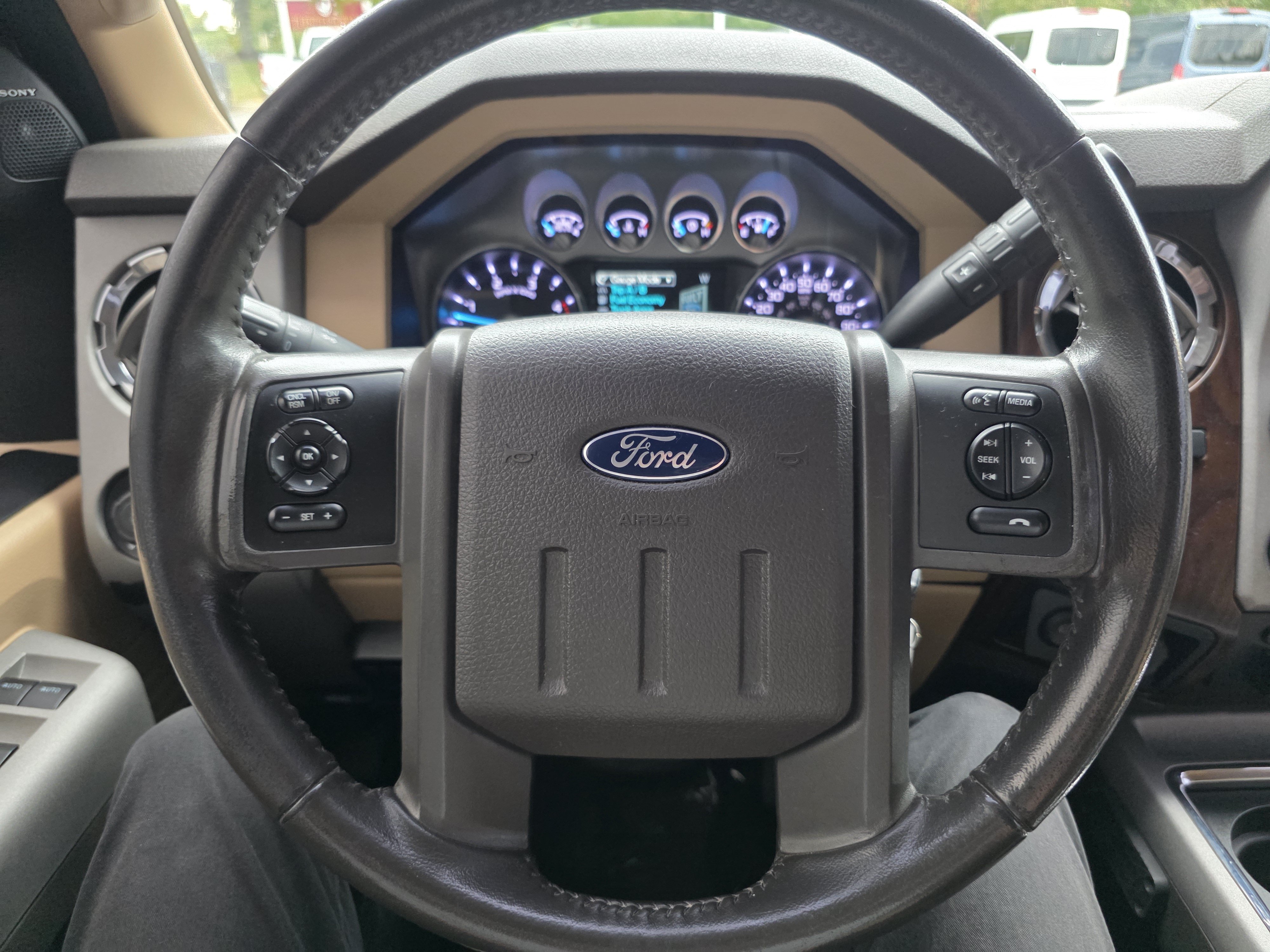 Used 2015 Ford F250 Lariat w/ Chrome Package AWD/4WD image 14