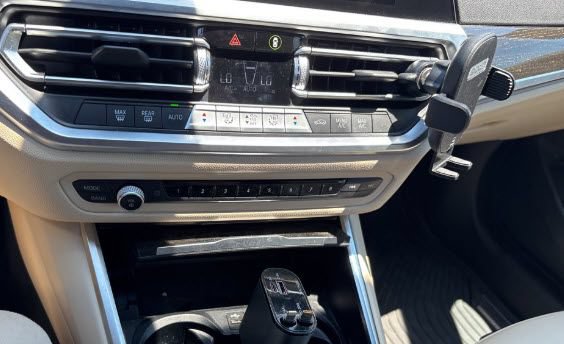 Used 2022 BMW 330i Sedan w/ Driving Assistance Package RWD image 20