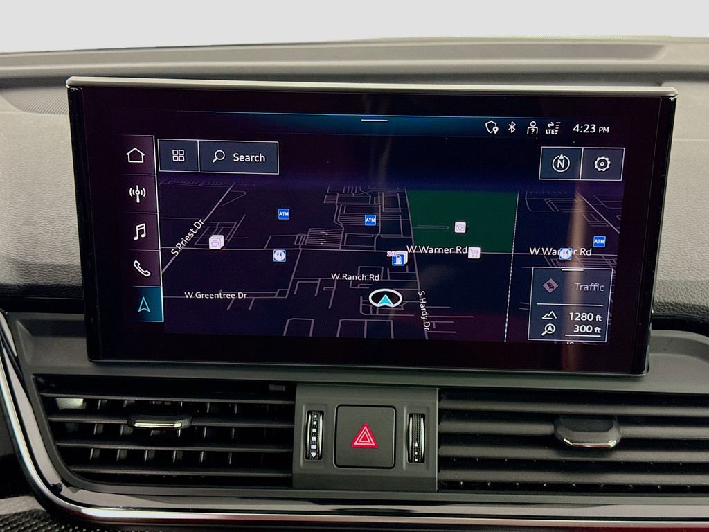 Used 2023 Audi SQ5 Prestige w/ Prestige Package image 15