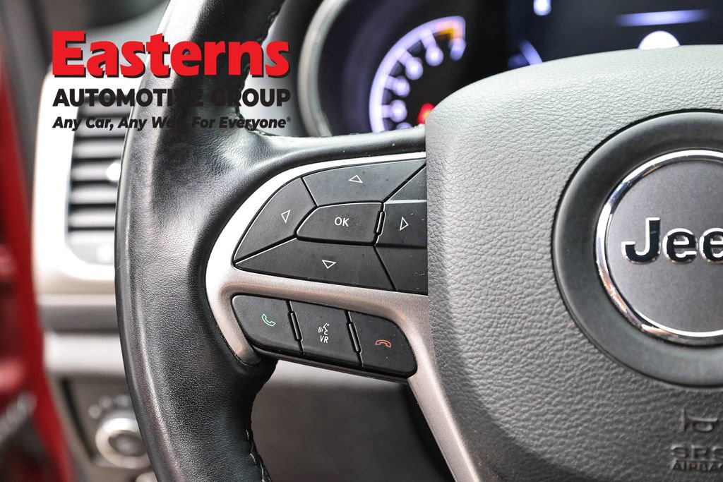 Used 2021 Jeep Grand Cherokee Laredo w/ Security & Convenience Group image 15