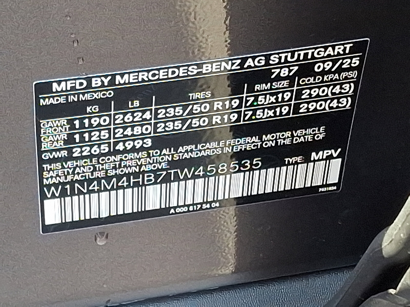 New 2026 Mercedes-Benz GLB 250 4MATIC image 22