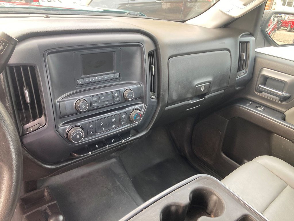 Used 2017 Chevrolet Silverado 1500 W/T AWD/4WD image 9