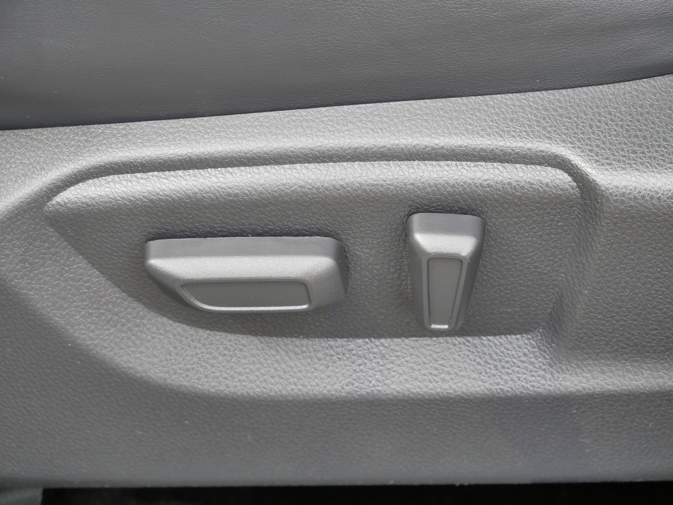 Used 2024 Mitsubishi Eclipse Cross SE image 20