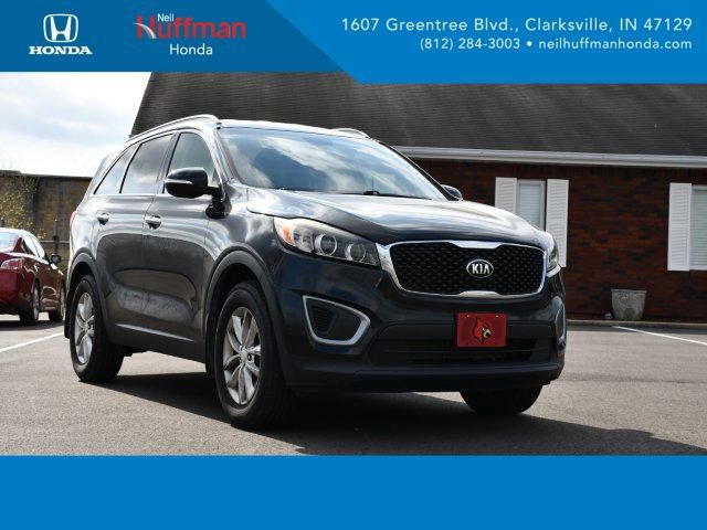 Used 2016 Kia Sorento LX w/ LX Convenience Package image 1