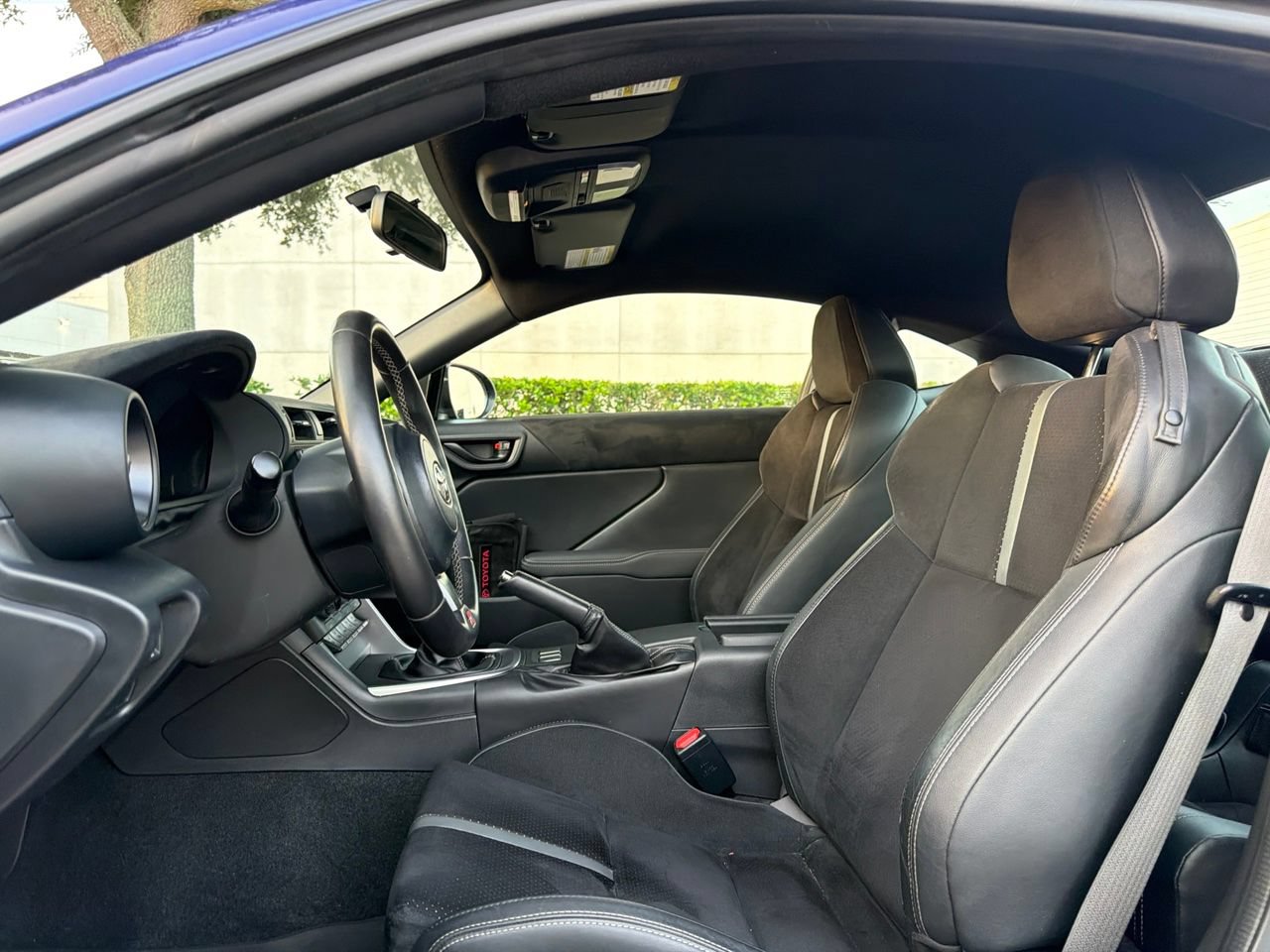 Used 2023 Toyota GR86 Premium RWD image 5