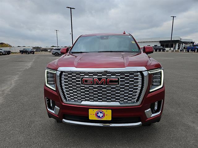 Certified 2023 GMC Yukon SLT w/ SLT Premium Package image 8