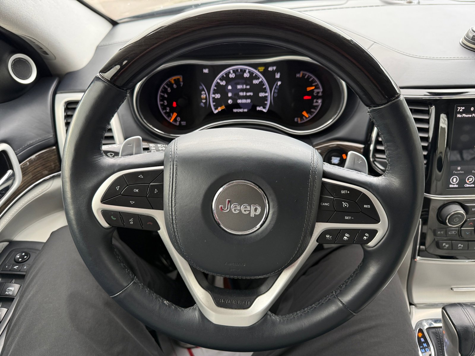 Used 2019 Jeep Grand Cherokee Summit image 9