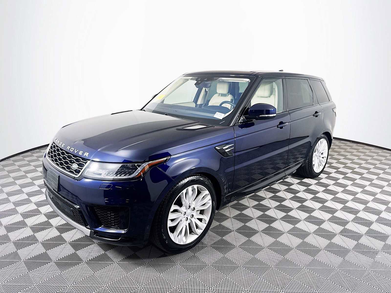 Used 2020 Land Rover Range Rover Sport HSE image 1