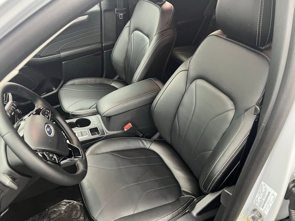 New 2026 Ford Escape SE w/ PHEV Premium Package image 17