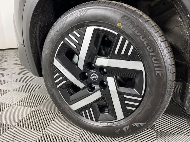 New 2026 Nissan Kicks SV w/ SV Premium Package image 12