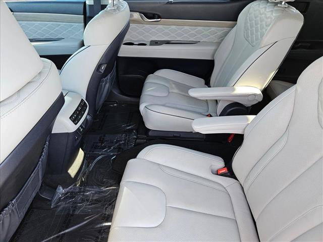 Used 2022 Hyundai Palisade Calligraphy image 22