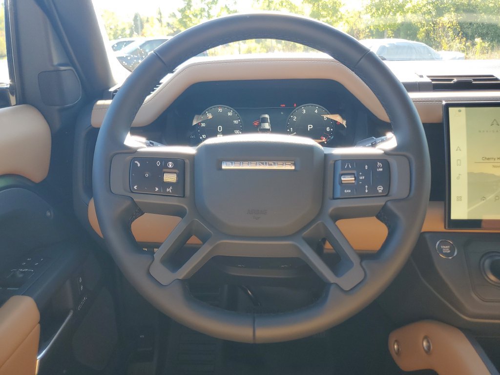 New 2026 Land Rover Defender 110 X-Dynamic SE AWD/4WD image 29