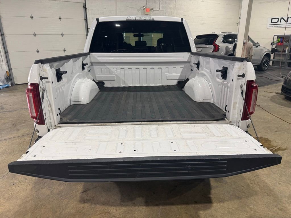 Used 2018 Ford F150 Raptor image 14