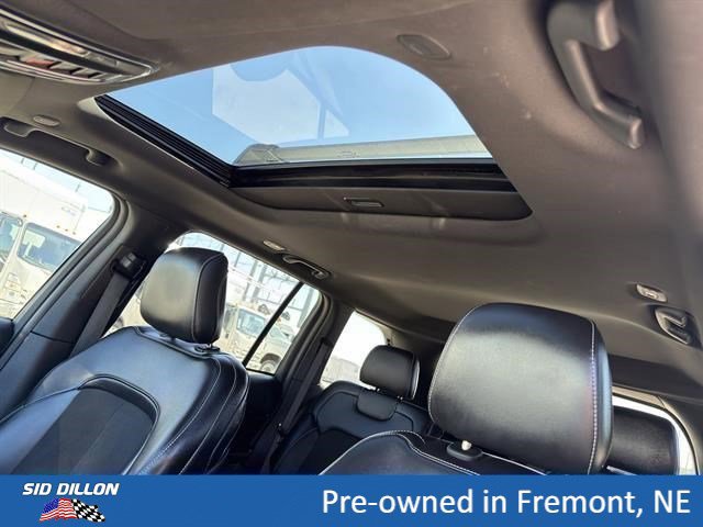 Used 2023 Jeep Grand Cherokee Altitude AWD/4WD image 15