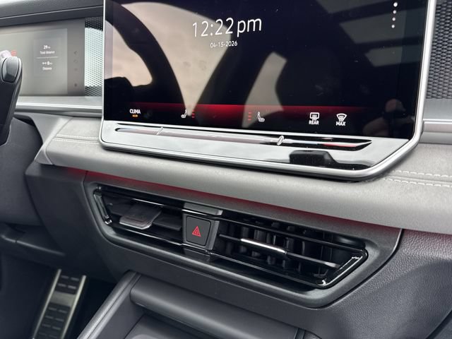New 2026 Volkswagen Tiguan SE R-Line FWD image 34