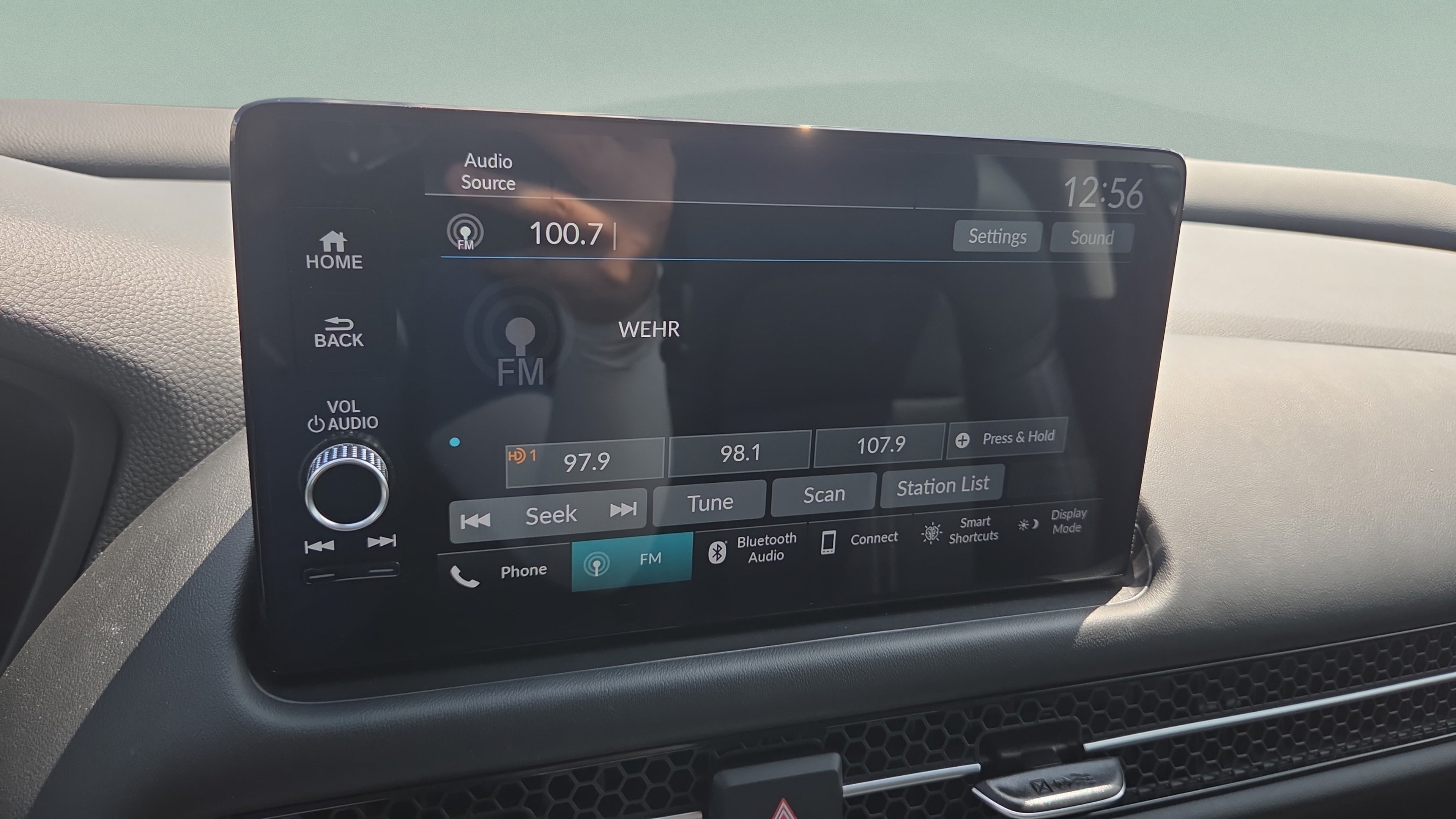 Certified 2025 Honda HR-V EX-L image 28