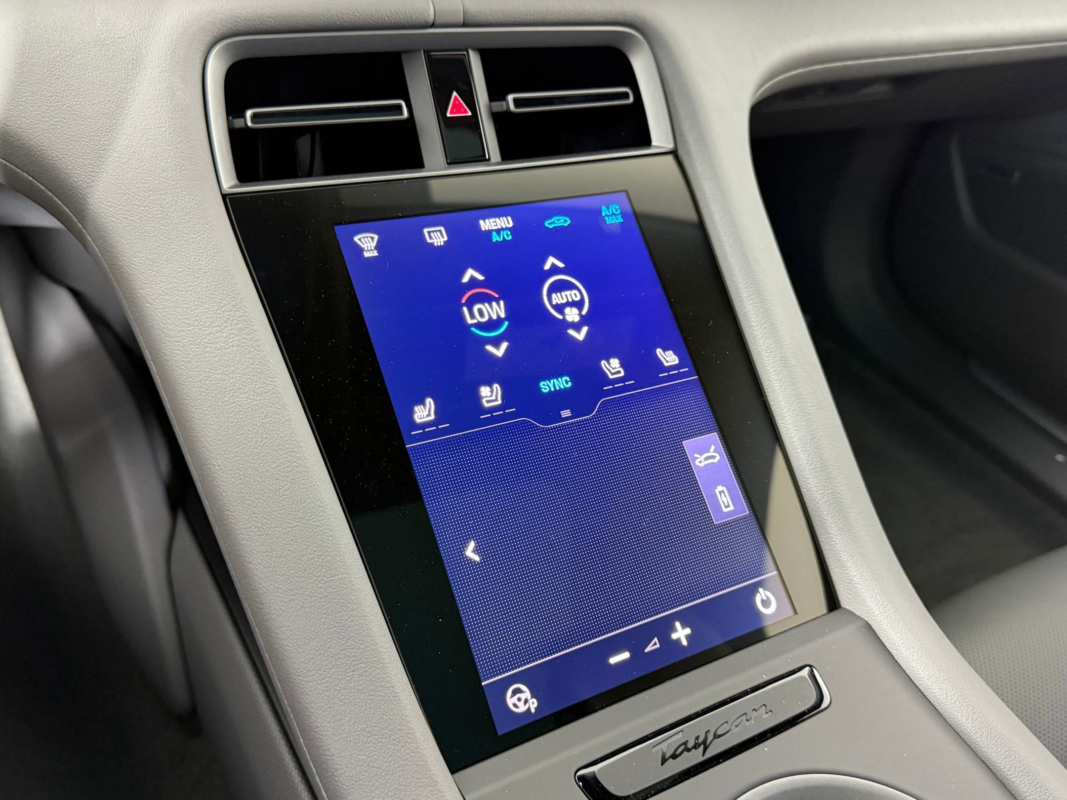 New 2026 Porsche Taycan image 29