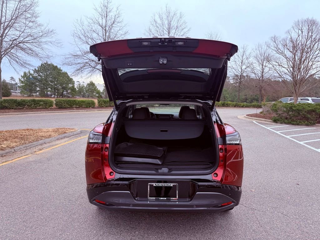 Used 2025 Nissan Murano Platinum w/ Cargo Package image 17