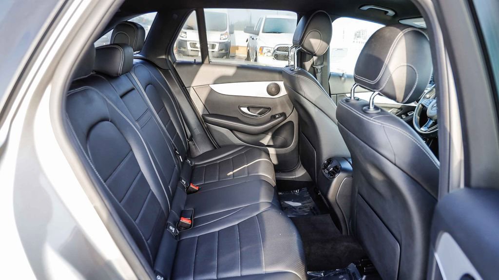 Used 2019 Mercedes-Benz GLC 300 image 19