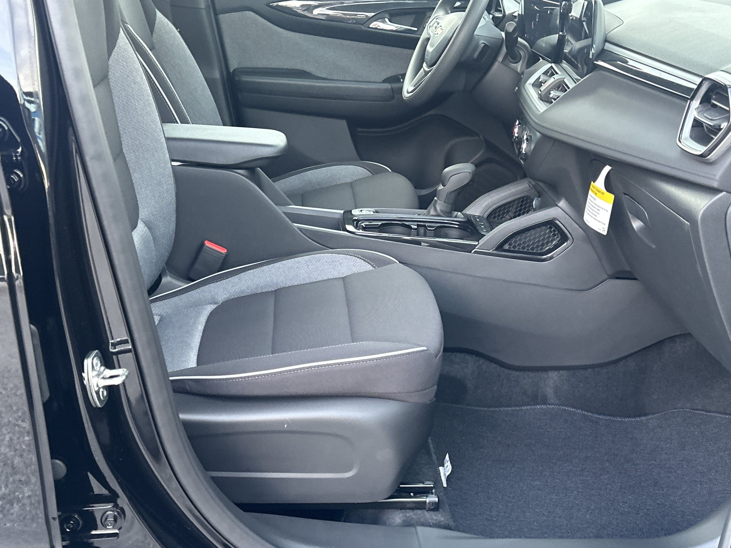 New 2026 Chevrolet TrailBlazer LS FWD image 12
