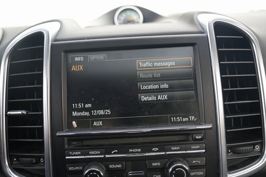 Used 2012 Porsche Cayenne image 59