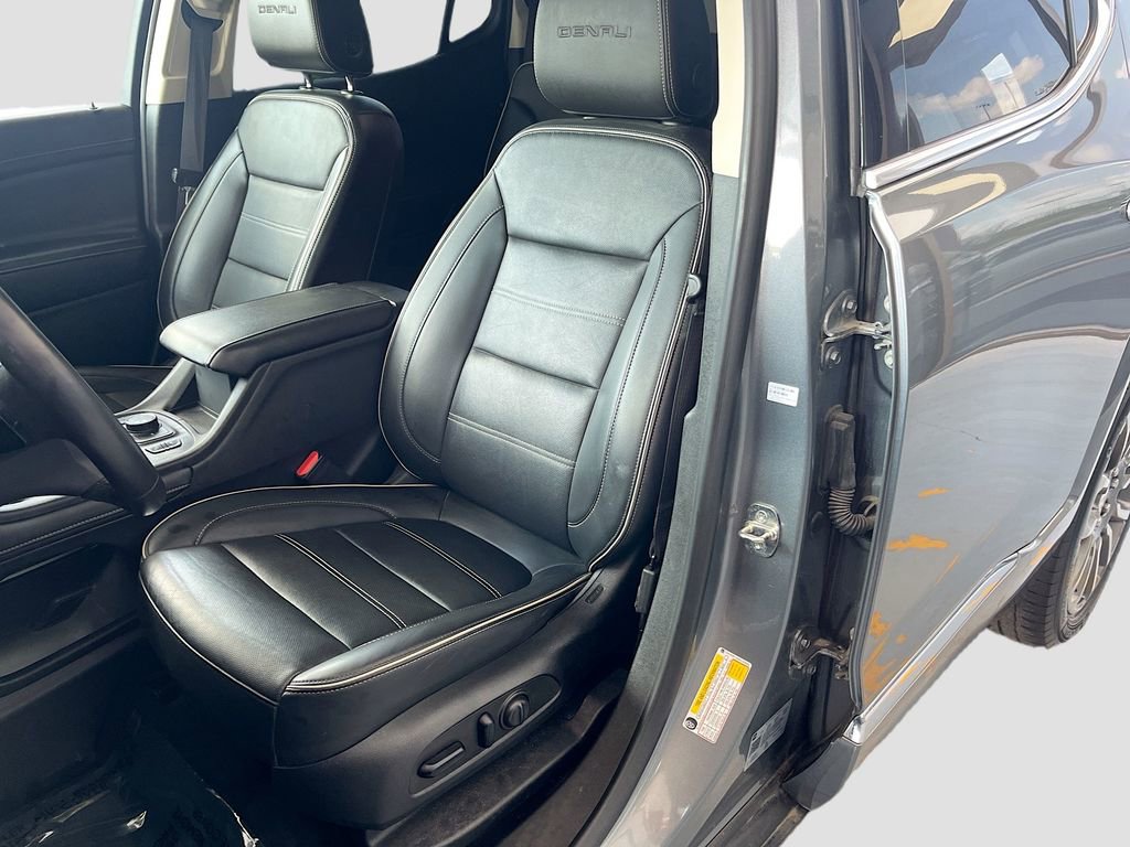 Used 2022 GMC Acadia Denali w/ Trailering Package image 20