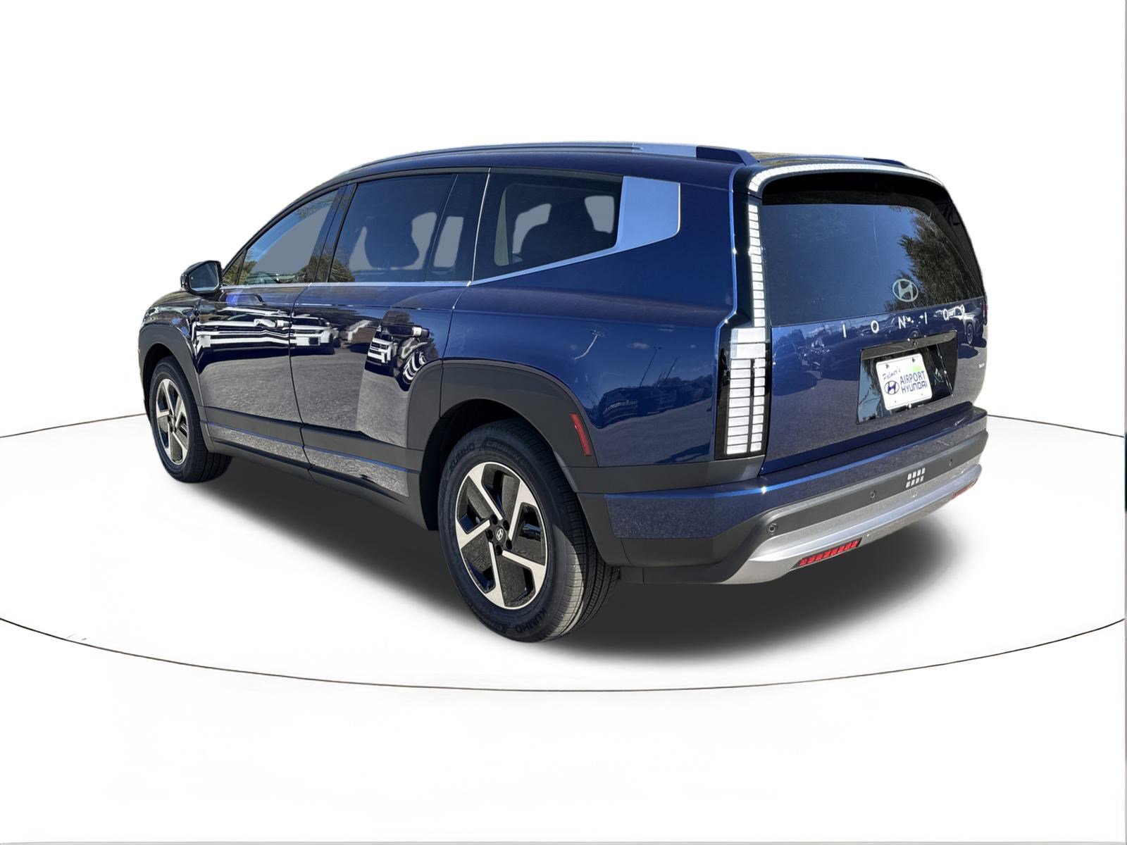 New 2026 Hyundai Ioniq 9 SE image 5