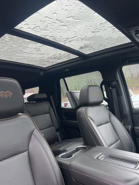 Used 2022 Chevrolet Tahoe High Country AWD/4WD image 75