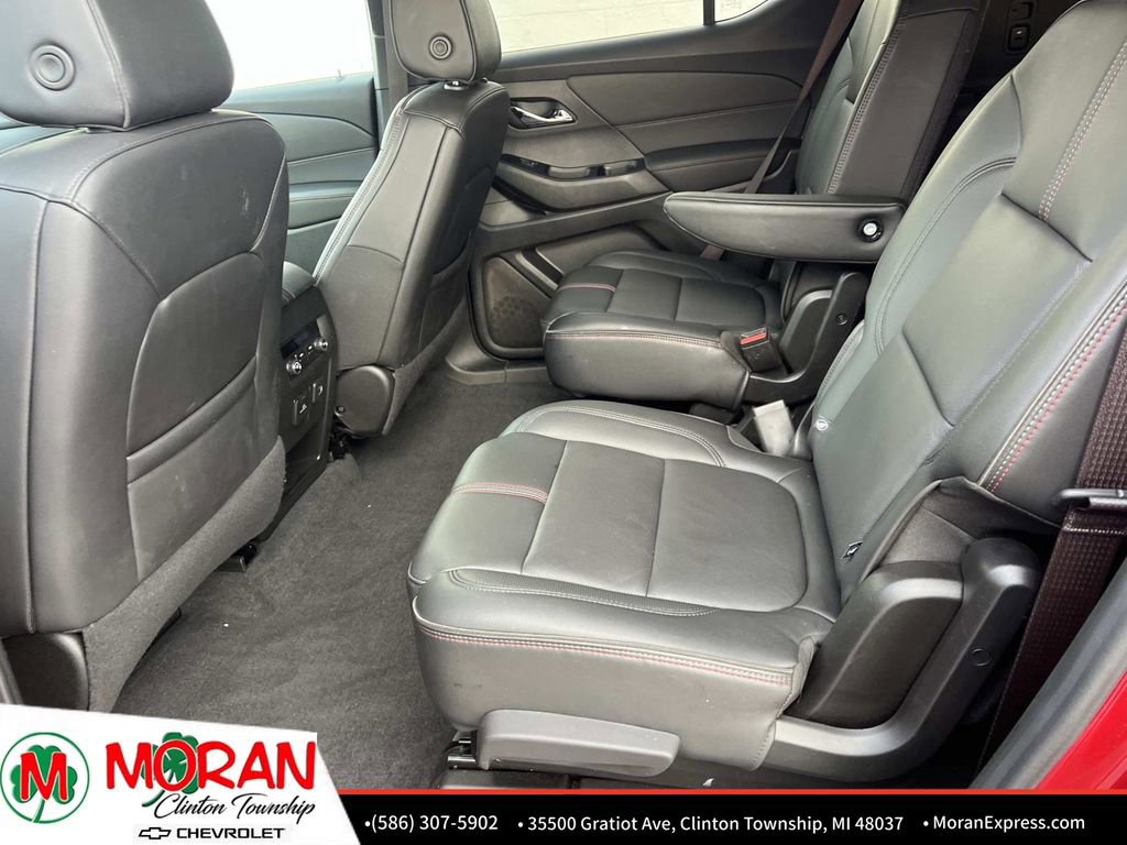 Certified 2023 Chevrolet Traverse RS w/ LPO, Floor Liner Package image 13