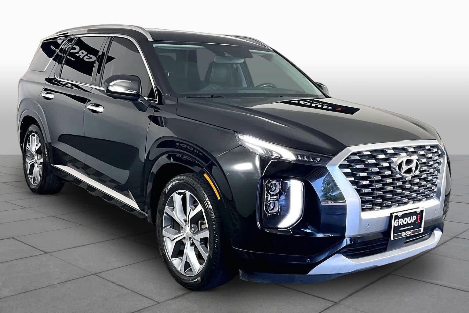 Used 2021 Hyundai Palisade Limited FWD image 3