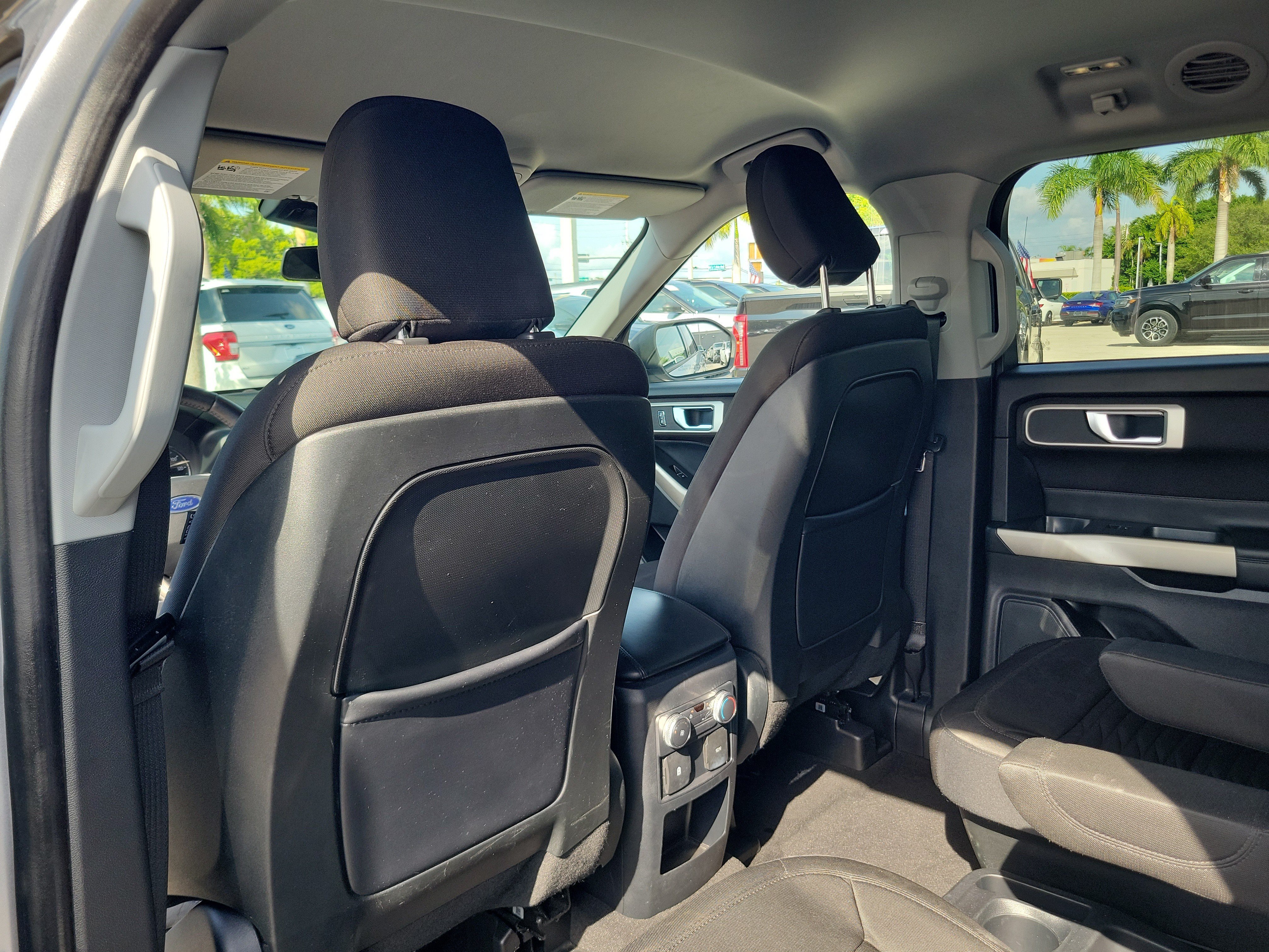 Used 2020 Ford Explorer XLT RWD image 13
