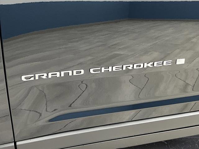 New 2026 Jeep Grand Cherokee Limited image 36