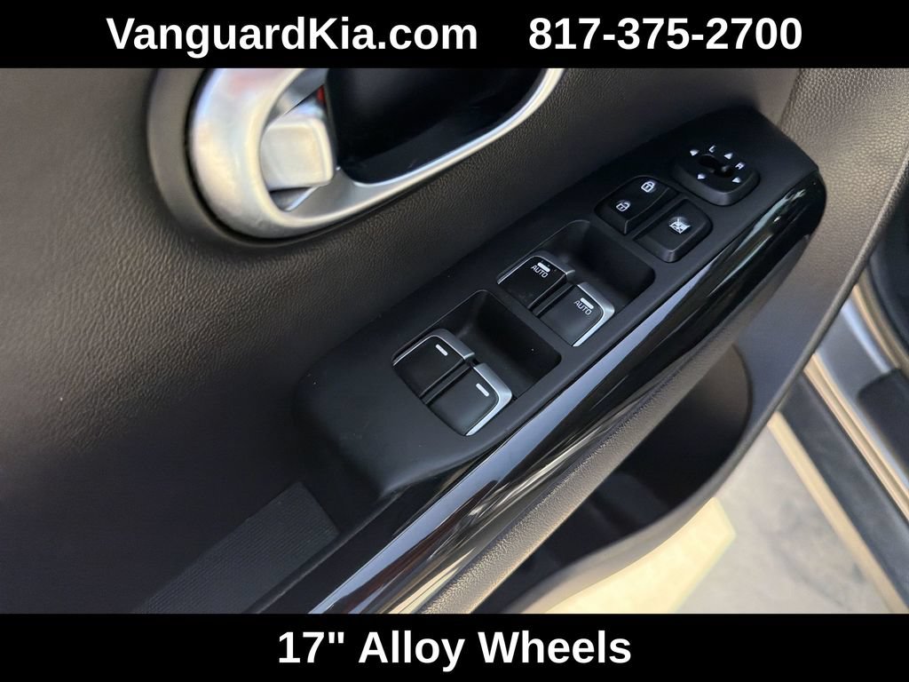 Used 2017 Kia Soul + w/ Audio Package FWD image 17