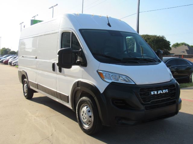 Used 2023 RAM ProMaster 2500 image 4