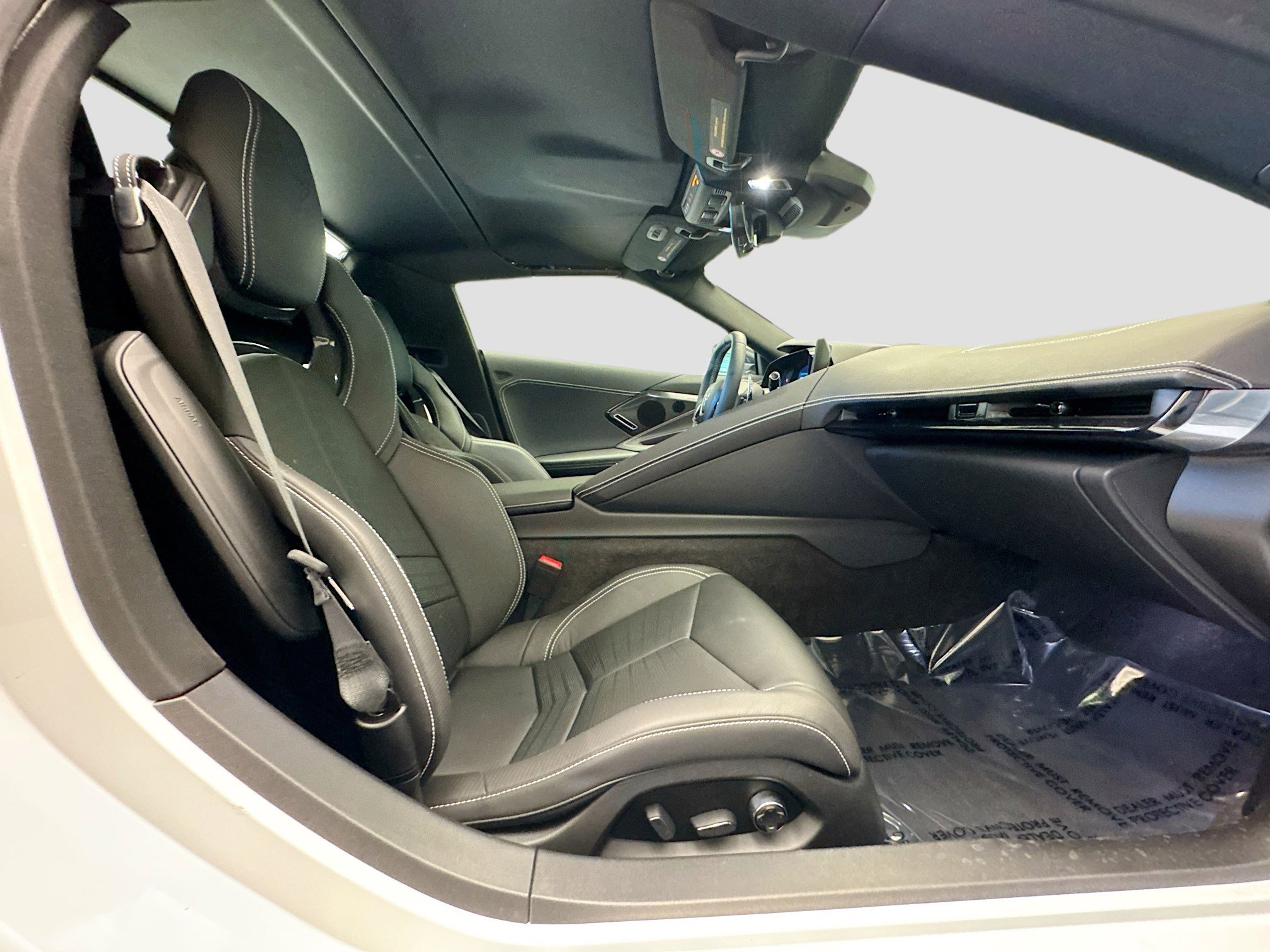 Used 2024 Chevrolet Corvette Stingray Z51 PERFORMANCE PACKA w/ Z51 Performance Package image 16