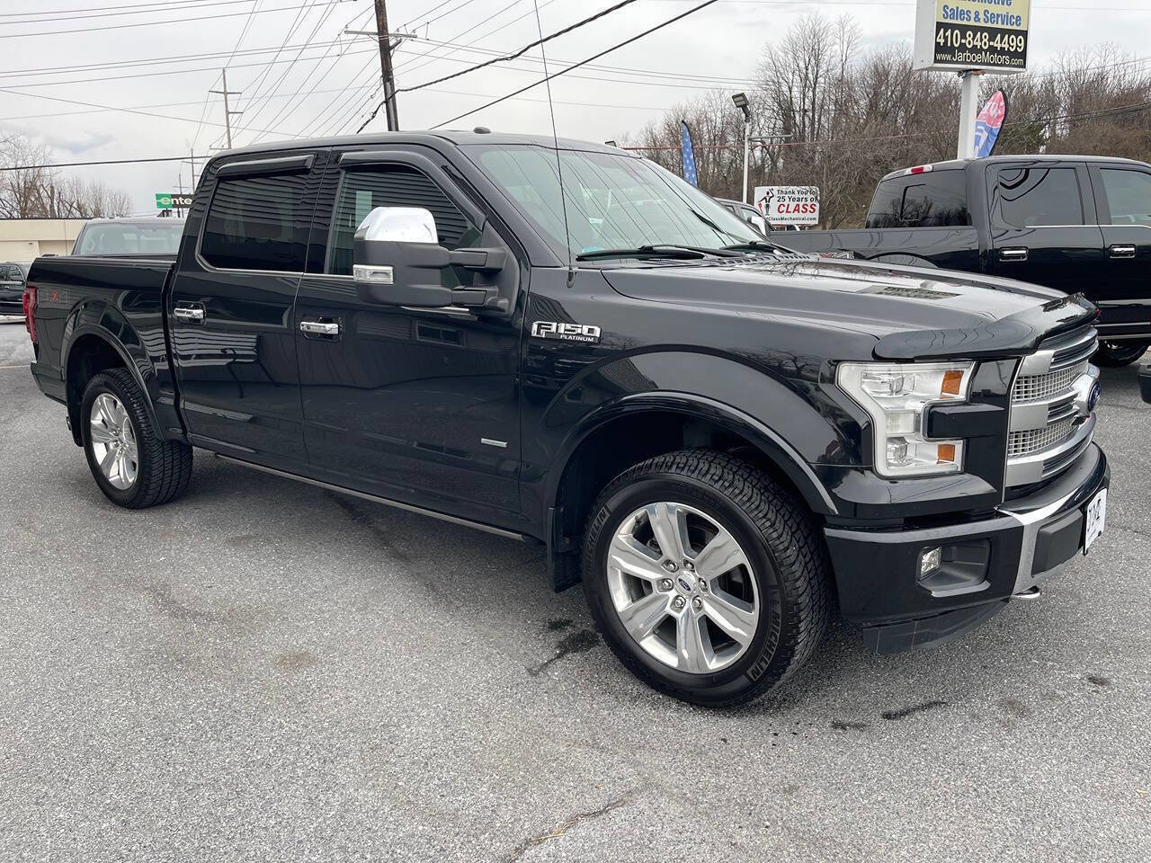 Used 2015 Ford F150 Platinum w/ Equipment Group 701A Luxury AWD/4WD image 10