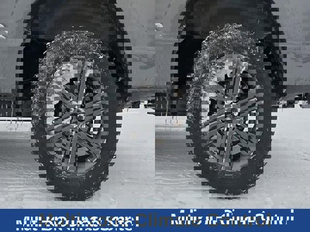 Used 2023 Ford F150 Lariat w/ Equipment Group 502A High image 18