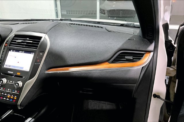 Used 2019 Lincoln MKC Reserve AWD/4WD image 33