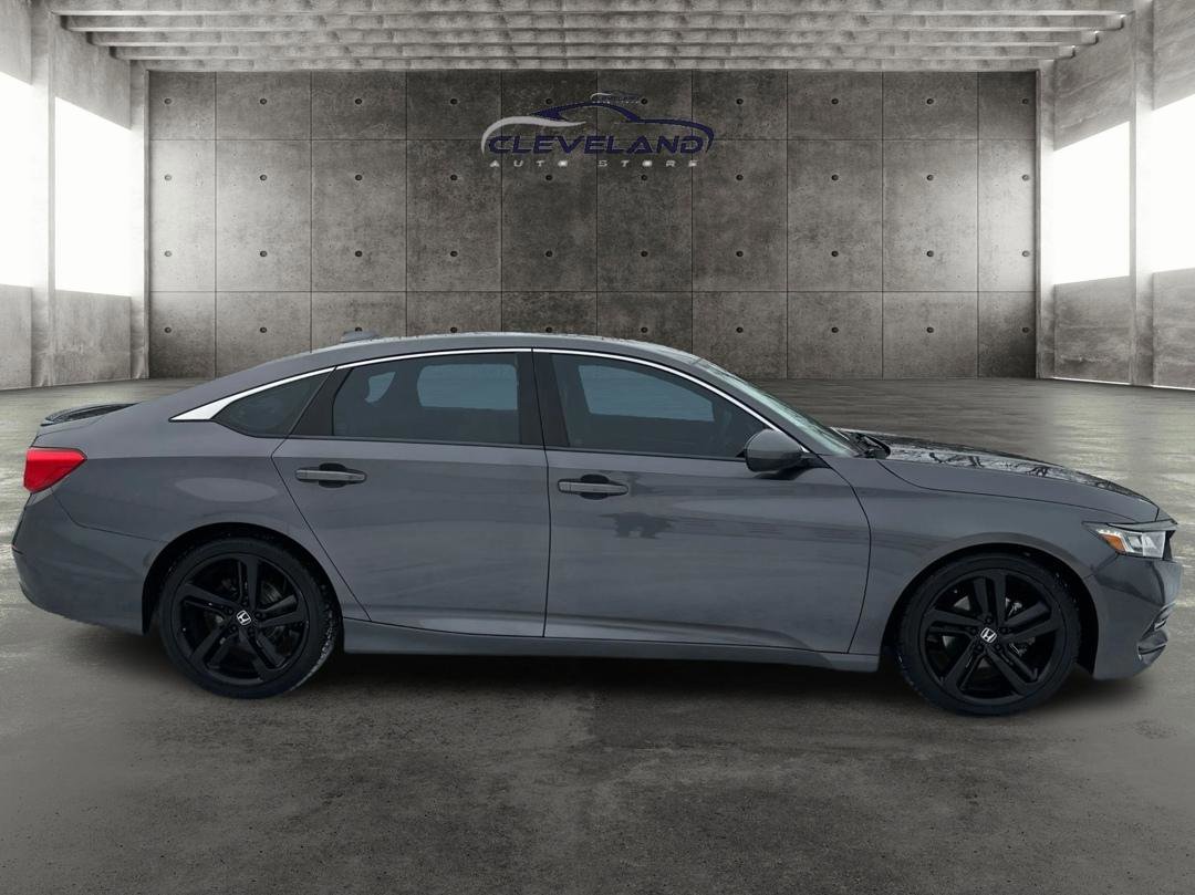 Used 2019 Honda Accord Sport image 2