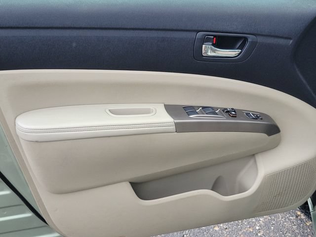 Used 2009 Toyota Prius w/ Pkg 6 FWD image 19