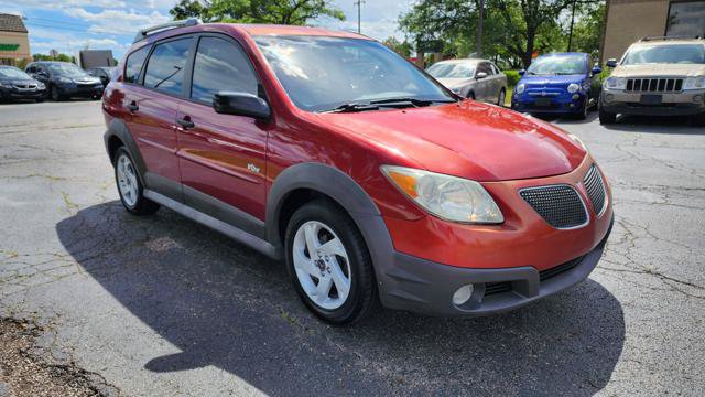 Used 2006 Pontiac Vibe w/ Sun And Sound Package FWD image 12
