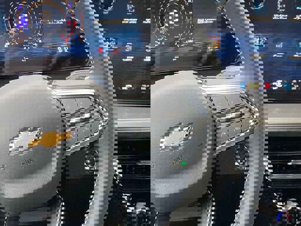 New 2026 Chevrolet Traverse LT w/ Driver Confidence Package image 13