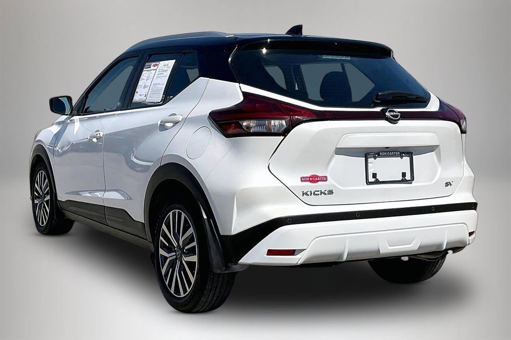 Used 2024 Nissan Kicks SV image 4