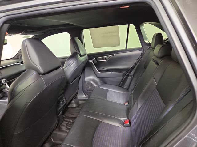 Used 2021 Toyota RAV4 XSE AWD/4WD image 18
