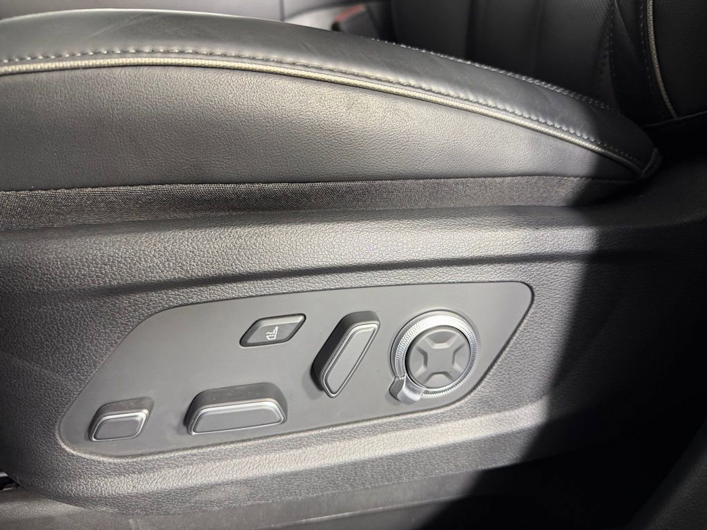 Used 2025 Hyundai Palisade Calligraphy image 24