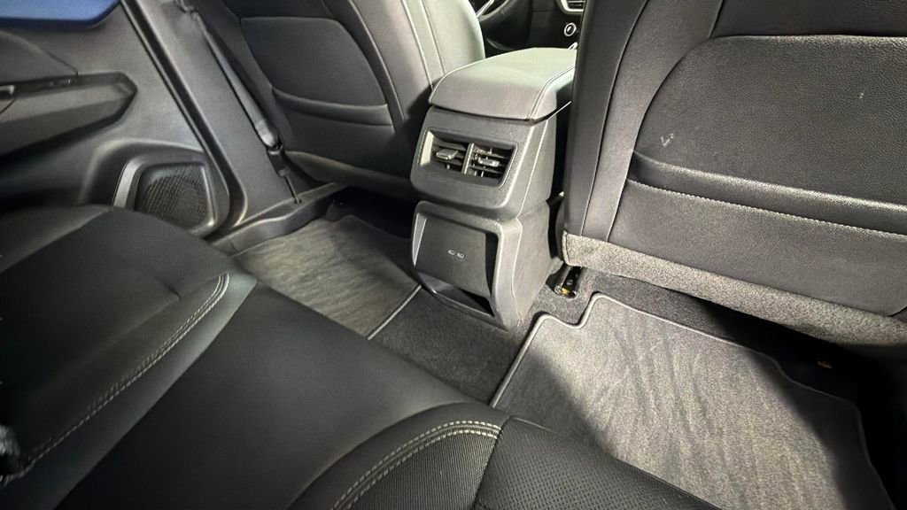 Used 2025 Chevrolet Equinox EV LT w/ Convenience Package FWD image 21