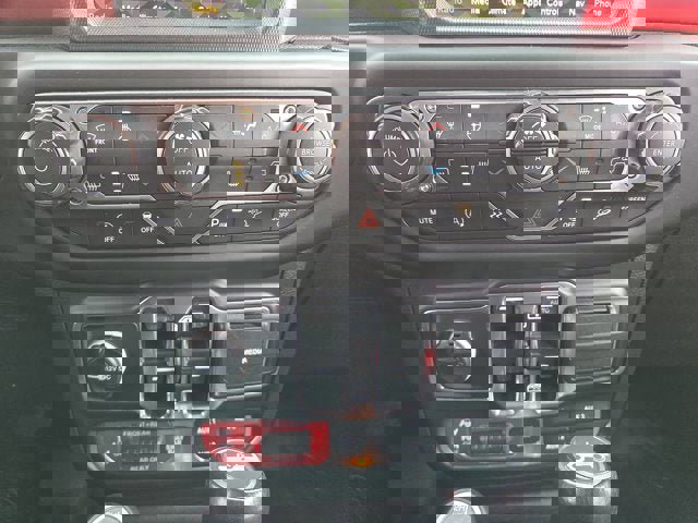 Used 2018 Jeep Wrangler Unlimited Rubicon image 26