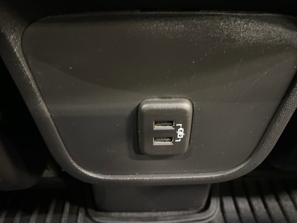 Used 2023 Chevrolet Equinox LT image 17